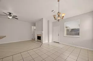 1918 Riane Ln, Houston, TX 77049 - Photo 11