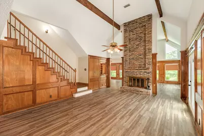 304 Arrowwood Street, Lake Jackson, TX 77566 - Photo 15