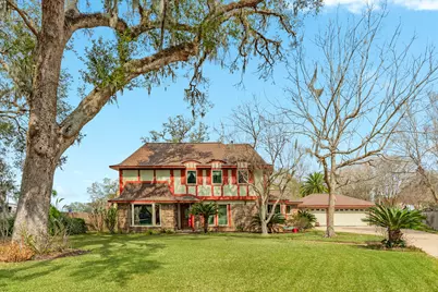 304 Arrowwood Street, Lake Jackson, TX 77566 - Photo 1