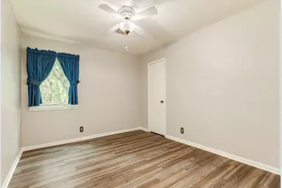 304 Arrowwood Street, Lake Jackson, TX 77566 - Photo 27