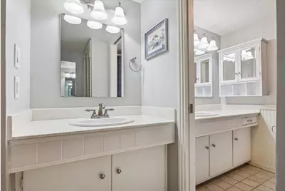 6465 Bayou Glen Road, Houston, TX 77057 - Photo 11