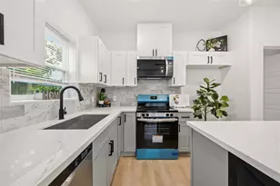 7946 Fields St, Houston, TX 77028 - Photo 11