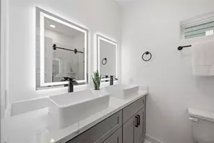 7946 Fields St, Houston, TX 77028 - Photo 17