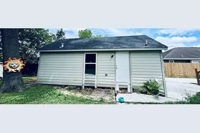 1828 Forest Hill, Houston, TX 77023 - Photo 1