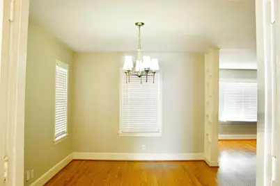 1002 Waltway Drive, Houston, TX 77008 - Photo 5