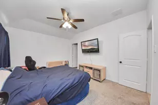 12214 Ridge River Ln, Houston, TX 77067 - Photo 17
