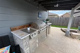 312 Torrey Ct, League City, TX 77573 - Photo 39
