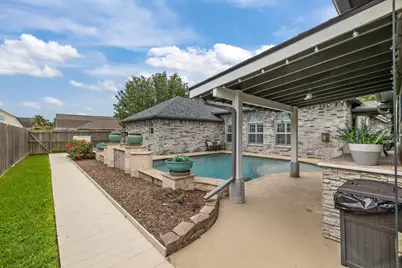 312 Torrey Court, League City, TX 77573 - Photo 37
