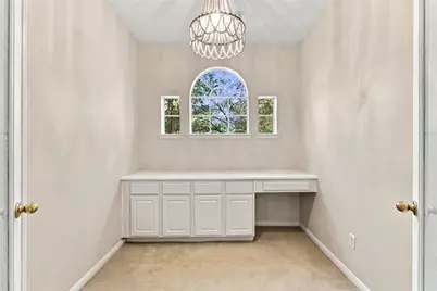 2 Hobbit Glen Drive, The Woodlands, TX 77384 - Photo 31