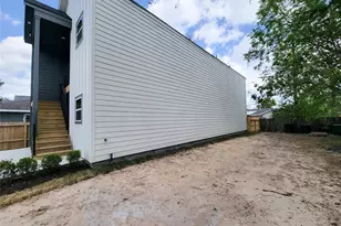 6743 Madrid St, Houston, TX 77021 - Photo 39