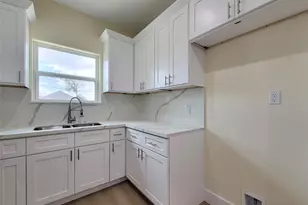 6743 Madrid St, Houston, TX 77021 - Photo 13