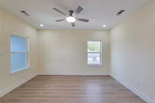 6743 Madrid St, Houston, TX 77021 - Photo 25