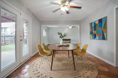 10010 Westview Drive, Houston, TX 77055 - Photo 7