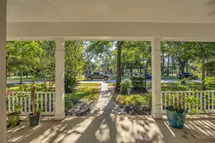 23 W Bonny Branch St, The Woodlands, TX 77382 - Photo 3