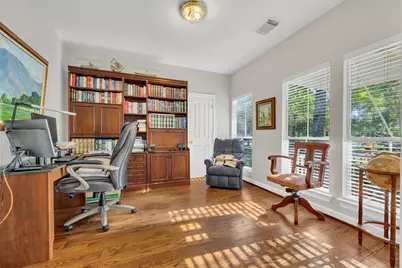 23 W Bonny Branch Street, The Woodlands, TX 77382 - Photo 7