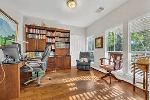 23 W Bonny Branch St, The Woodlands, TX 77382 - Photo 7