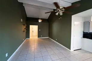 1808 Dolphin Dr, Seabrook, TX 77586 - Photo 7