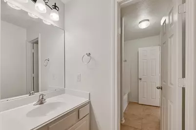 10422 Acacia Forest Trail, Houston, TX 77089 - Photo 11