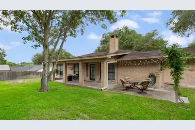 113 Suffolk Lane, Hallettsville, TX 77964 - Photo 29