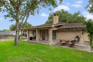 113 Suffolk Ln, Hallettsville, TX 77964 - Photo 29