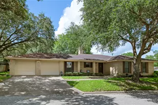 113 Suffolk Ln, Hallettsville, TX 77964 - Photo 3