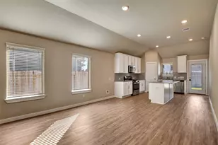 6419 Purple Wreath Way, Katy, TX 77449 - Photo 11