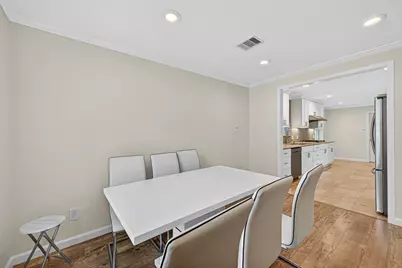 8530 Roos Road, Houston, TX 77036 - Photo 11