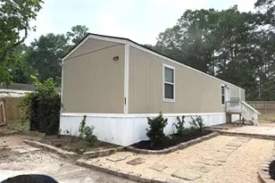 630 Oak Valley Ln, Pinehurst, TX 77362 - Photo 1