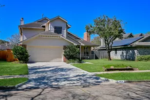 3410 Streamside Ln, Sugar Land, TX 77479 - Photo 1