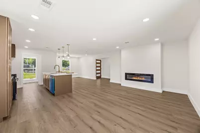 3005 Barberry Drive, Houston, TX 77051 - Photo 9
