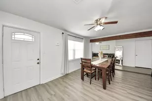 10209 Cathedral Dr, Houston, TX 77051 - Photo 13