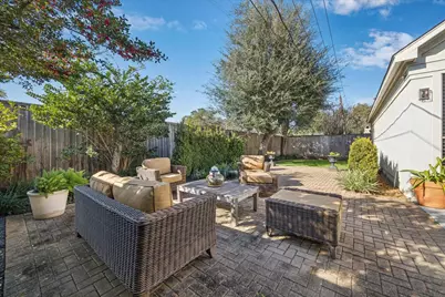 110 Big Hollow Lane, Houston, TX 77042 - Photo 23