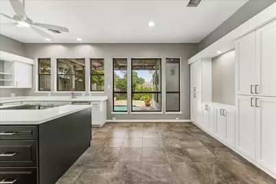 110 Big Hollow Lane, Houston, TX 77042 - Photo 13