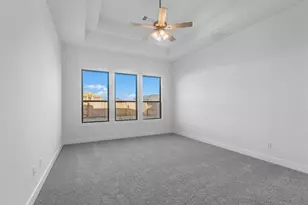 2721 Bolton Lndg Dr, Texas City, TX 77568 - Photo 11
