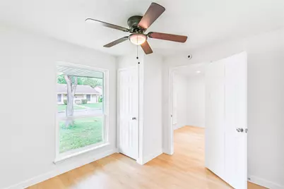 11726 N Willow Circle, Houston, TX 77071 - Photo 19