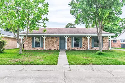 11726 N Willow Circle, Houston, TX 77071 - Photo 1