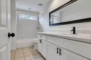 1127 Gloria Ct, Sugar Land, TX 77478 - Photo 43
