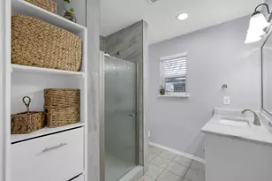 19096 County Rd 669F, Alvin, TX 77511 - Photo 13