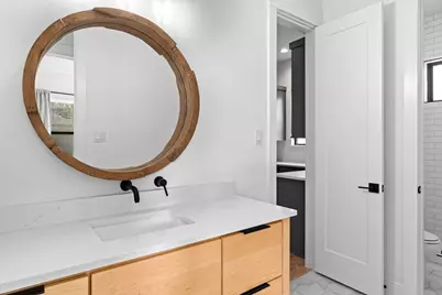 1026 Traweek Street, Houston, TX 77055 - Photo 23