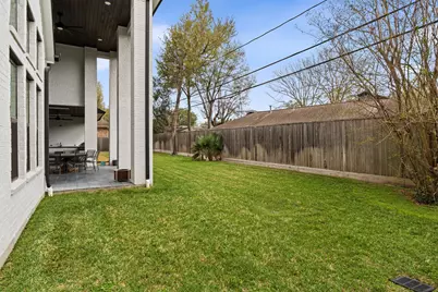 1026 Traweek Street, Houston, TX 77055 - Photo 47