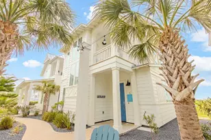 214 Sunset Ave, Port Aransas, TX 78373 - Photo 5