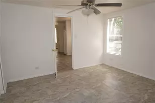 10970 Maywood St, Willis, TX 77318 - Photo 21