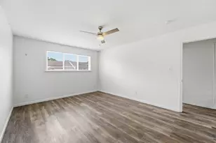 2220 Shadowdale Dr, Houston, TX 77043 - Photo 27