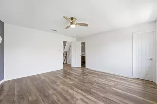 2220 Shadowdale Dr, Houston, TX 77043 - Photo 25