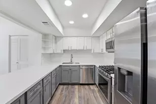 2220 Shadowdale Dr, Houston, TX 77043 - Photo 11