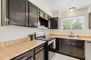 2507 Kings Chapel Rd, Friendswood, TX 77546 - Photo 5