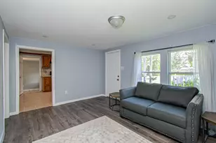 1016 Apache St, Houston, TX 77022 - Photo 7