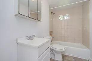 1016 Apache St, Houston, TX 77022 - Photo 33