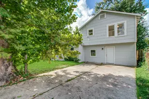 1016 Apache St, Houston, TX 77022 - Photo 1
