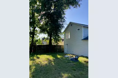 1016 Apache Street, Houston, TX 77022 - Photo 7